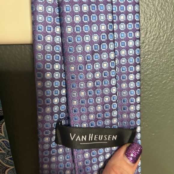 Lot of Five (5) Men’s Neck Ties Assorted Brands - Picture 7 of 7